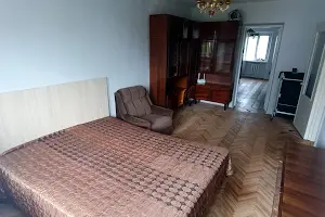 квартира за адресою Небесної Сотні вул. (Івана Стасюка), 1-А