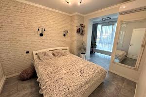 квартира по адресу Светлова ул., 4а