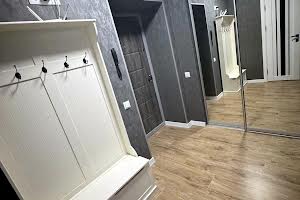 квартира за адресою Височана вул., 18