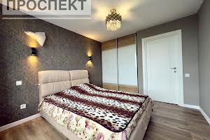 квартира по адресу Михаила Лушпы просп., 2/2