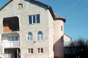 будинок за адресою Карпатської України вул. (Юрія Гагаріна), 45