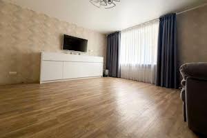 квартира за адресою Героїв просп., 3