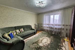 квартира за адресою Івана Миколайчука вул., 18