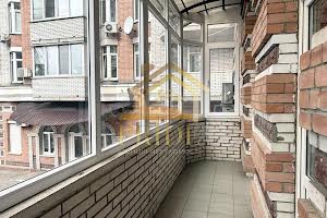 комерційна за адресою Степана Руданського вул., 4-6