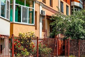 квартира за адресою Ньютона вул., 8 А