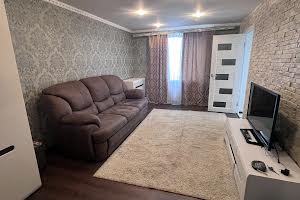 квартира за адресою Островського, 2