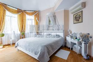 будинок за адресою Центральна вул.