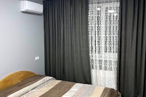 квартира за адресою Козакевича вул., 25