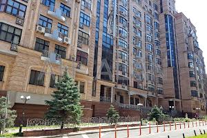 комерційна за адресою Паторжинського вул., 14