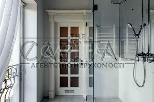 будинок за адресою с. Іванковичі, Зоряна