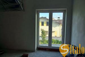 будинок за адресою Івасюка