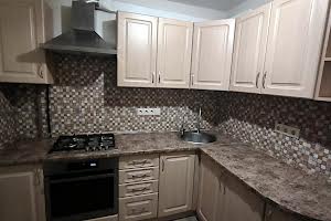 квартира за адресою Каштанова вул., 11