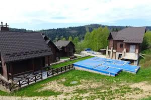 комерційна за адресою Лісова вул., 1