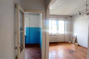 квартира за адресою Тенісна вул., 15