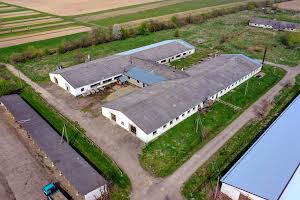 комерційна за адресою Українська, 100