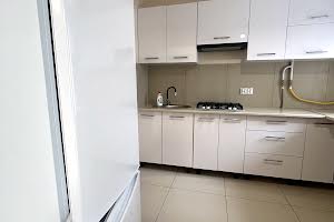 квартира за адресою Височана вул., 18