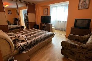 квартира за адресою Монастирського, 40