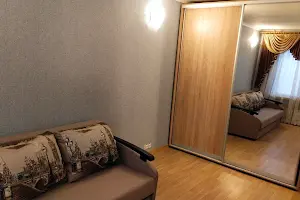 квартира за адресою Академіка Корольова вул., 37