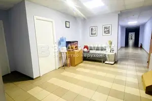 комерційна за адресою Юрія Іллєнка вул. (Мельникова), 83д
