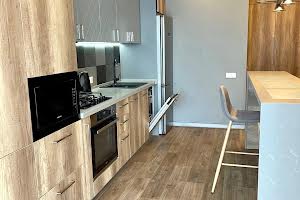 квартира за адресою Светлова, 42А