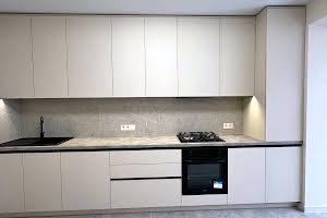 квартира за адресою Височана вул., 18