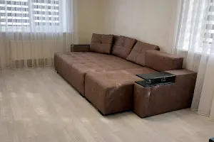 квартира за адресою Привокзальна вул., 12