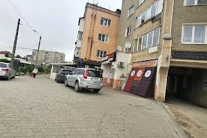 комерційна за адресою Джохара Дудаєва вул., 1