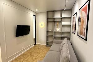 квартира по адресу Домбровського ул., 75