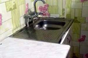 квартира за адресою Космонавтів вул., 126