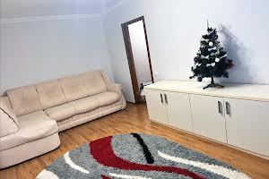 квартира за адресою Сахарова, 38