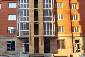 квартира за адресою Генерала М. Тарнавського пров., 8