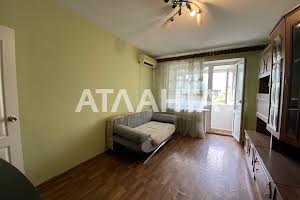 квартира за адресою Космонавтів вул., 11в