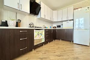 квартира за адресою Курсанта Єськова вул., 26