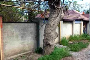 участок по адресу Демченко Марии ул. (Марии Демченко), 10
