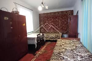 будинок за адресою Центральна, 13