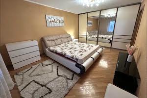 квартира за адресою Гетьмана Мазепи вул., 32