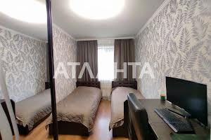 квартира за адресою Генерала Петрова вул., 33