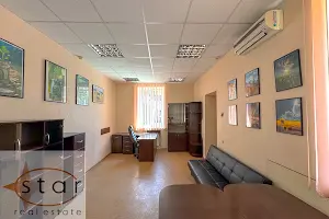 комерційна за адресою Коцюбинського вул., 48