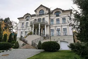 будинок за адресою Київ, Пирятинська вул.