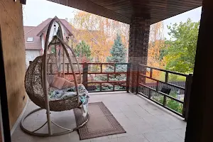 дом по адресу Патона