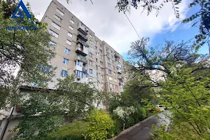 квартира за адресою Молоді просп., 8а