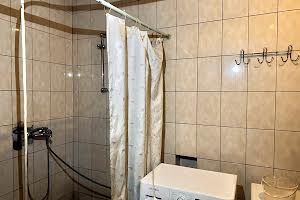 коммерческая по адресу Віктора Косенка ул., 1