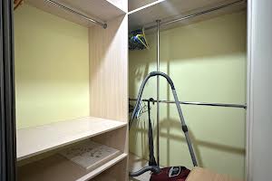 квартира за адресою Джона Ленона вул., 35