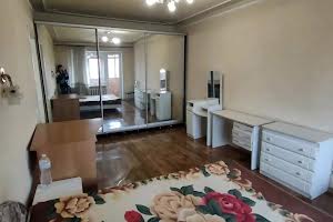 квартира по адресу Ильфа и Петрова ул., 21