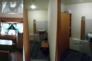 коммерческая по адресу Центральна, 1