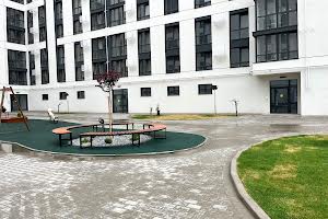 квартира за адресою Данила Галицького вул., 25