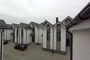будинок за адресою Веселкова