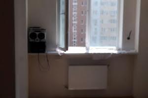 квартира за адресою Сахарова, 36