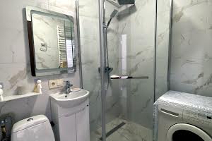 квартира за адресою Котика, 5