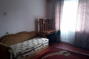 квартира за адресою Богдана-Ігора Антонича вул., 4